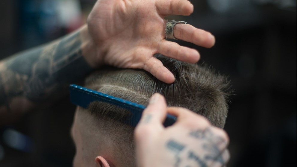 5 ways to make extra income as a barber