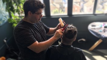Hiring a pop-up barber for your event is a game changer
