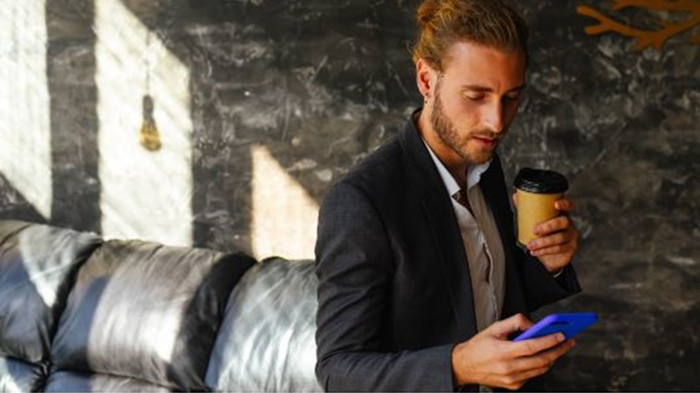 Hairstyles that women find attractive on men