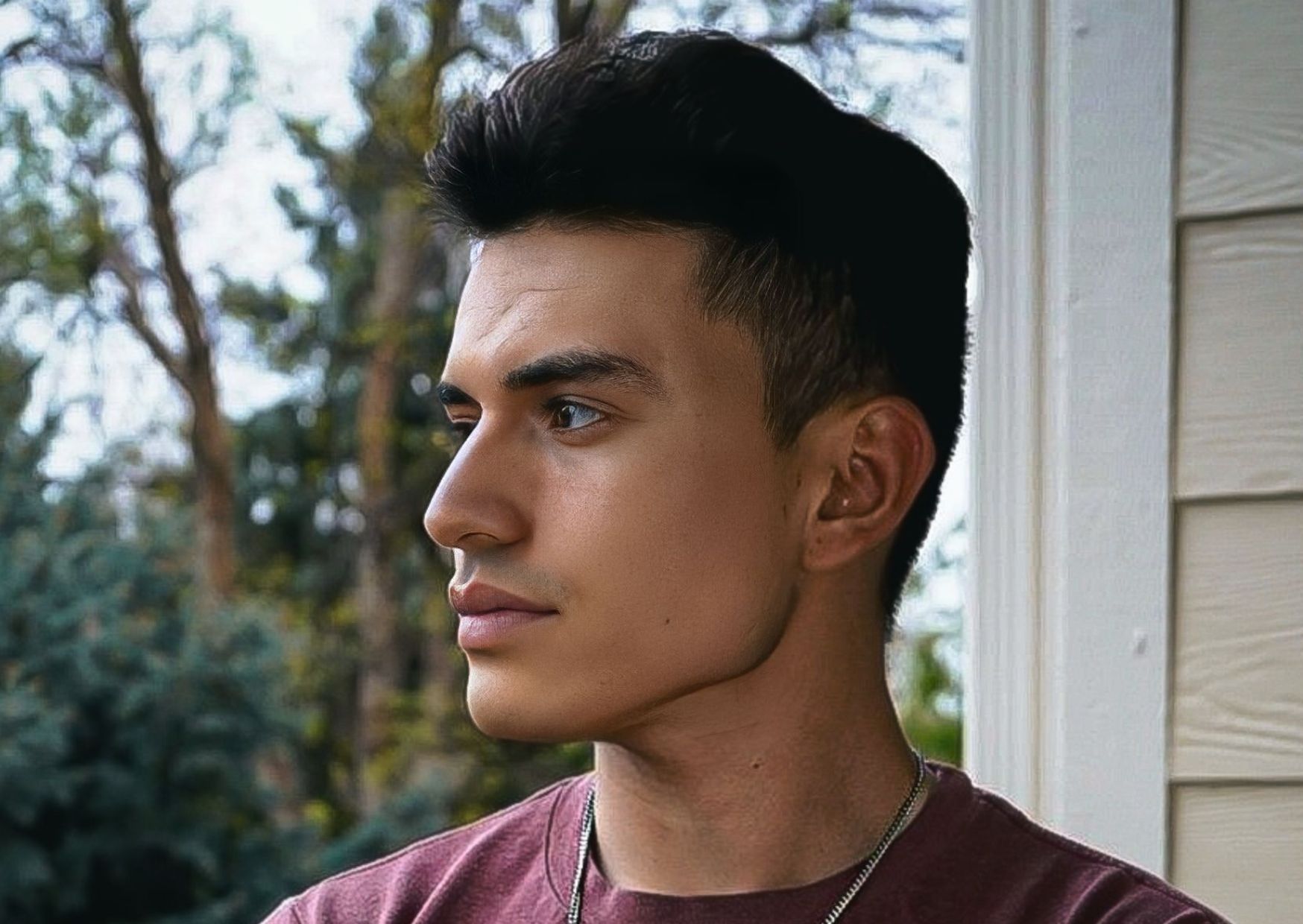 Mastering the quiff: How to style a quiff at home