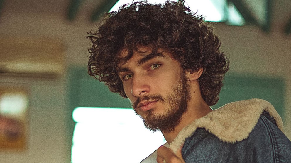 Top 5 hairstyles from the 80s that are making a comeback in 2023