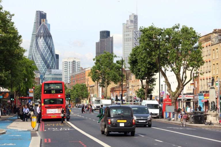 Looking for a mobile barber in East London ?